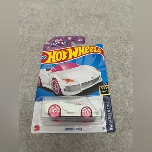 Hot Wheels Barbie Extra Car